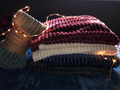 Plaid Micro Studio RIBBLE microflanelle beige claire 130/160 cm